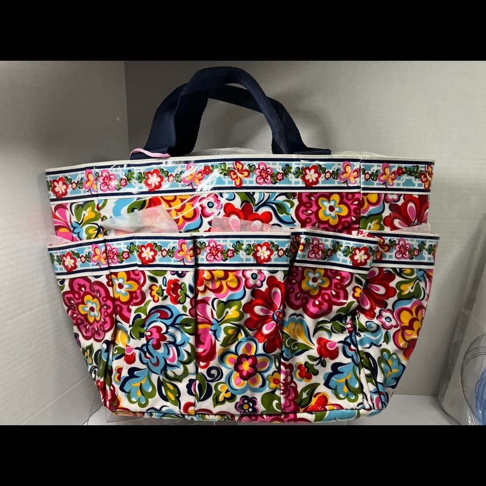 NWT Vera Bradley Gardening Tool Tote in Hope Garden pattern